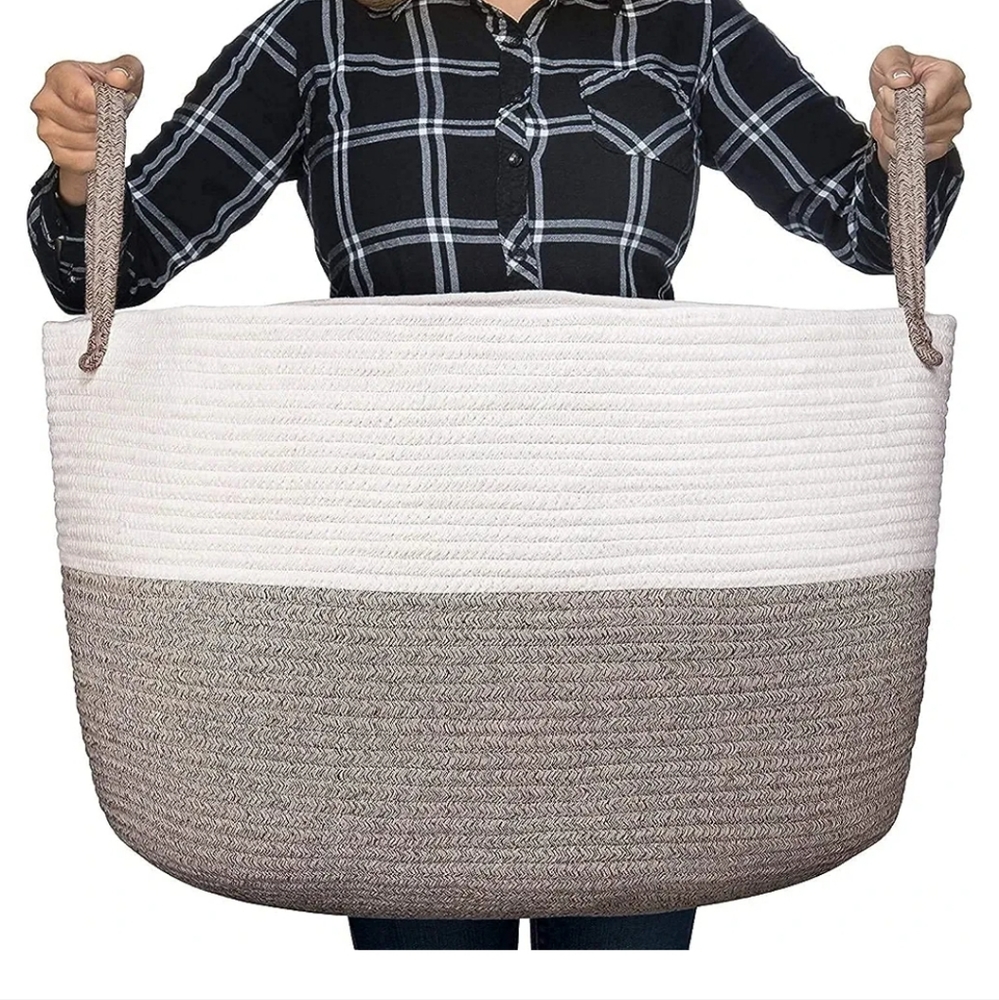 NWOT XL Basket